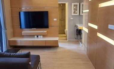 For rent 2 bedrooms condo in Khlong San, Bangkok