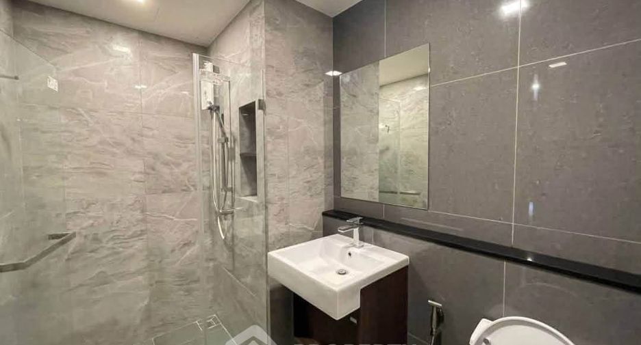 Condo en alquiler de 1 habitaciones en Watthana, Bangkok