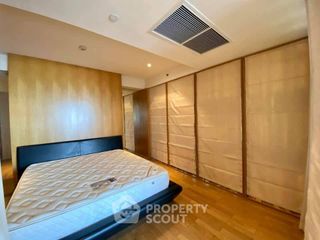 For rent 1 bed condo in Yan Nawa, Bangkok