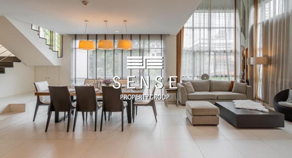 For rent 3 bedrooms condo in Watthana, Bangkok