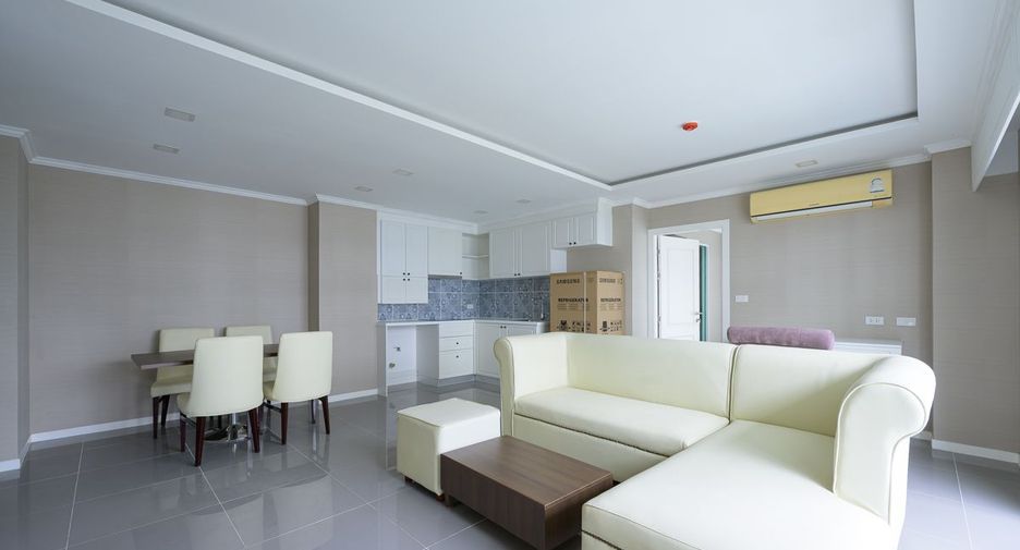For sale 2 bedrooms condo in Jomtien, Pattaya
