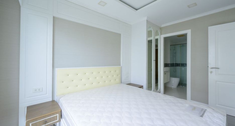 For sale 2 bedrooms condo in Jomtien, Pattaya