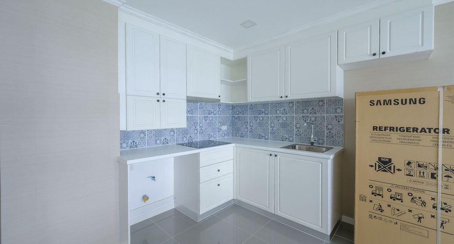 For sale 2 bedrooms condo in Jomtien, Pattaya