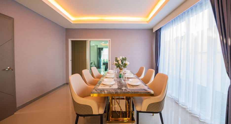 For sale 5 bedrooms house in Bang Lamung, Chonburi