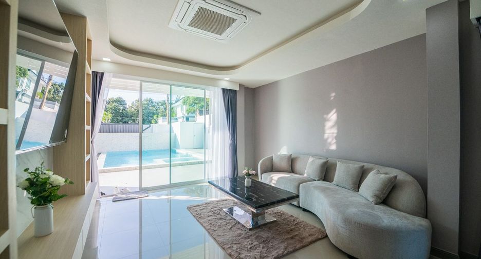 For sale 5 bedrooms house in Bang Lamung, Chonburi