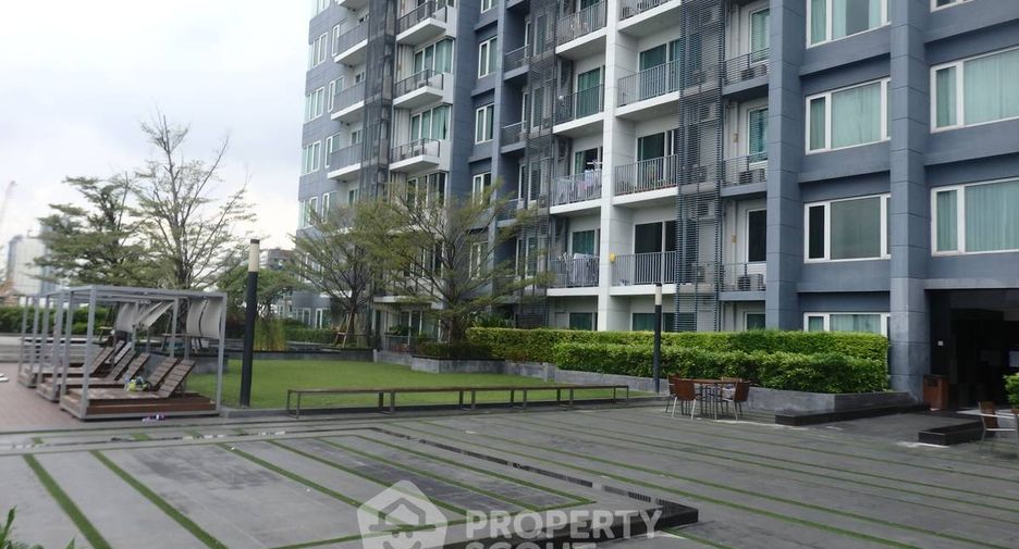 For rent 2 bedrooms condo in Khlong Toei, Bangkok