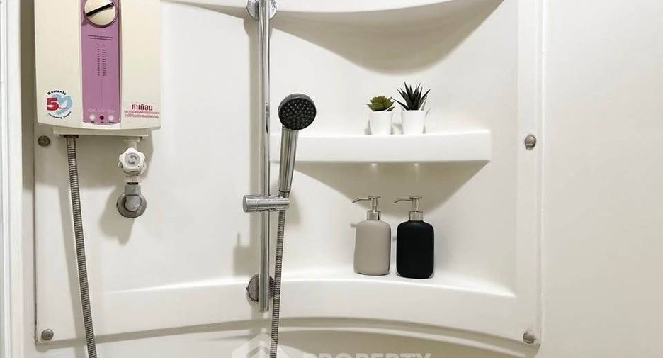 For rent 1 bed condo in Sathon, Bangkok