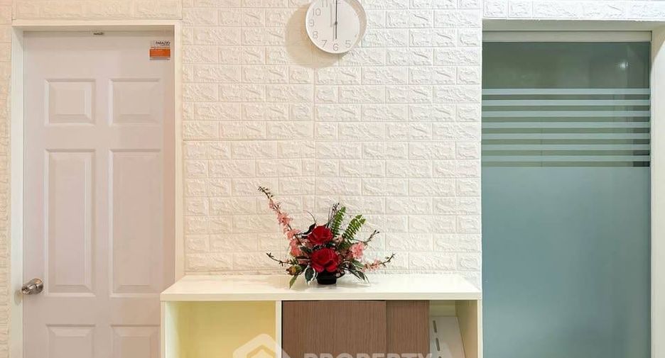 For rent 1 bed condo in Sathon, Bangkok