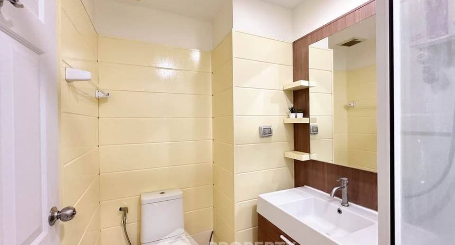 For rent 1 bed condo in Sathon, Bangkok