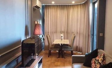 For rent 1 bed condo in Pathum Wan, Bangkok