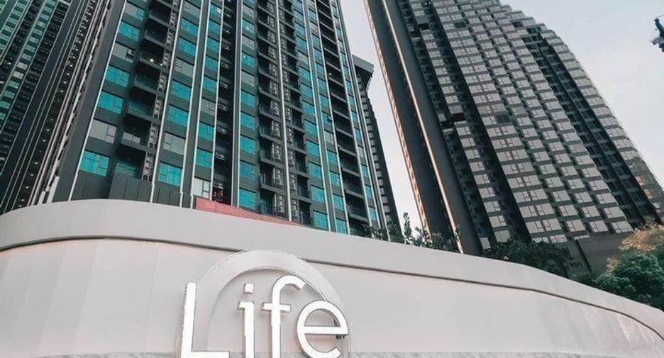For rent 1 bed condo in Huai Khwang, Bangkok
