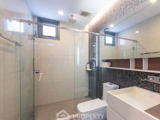 For rent 2 bedrooms condo in Bang Sue, Bangkok