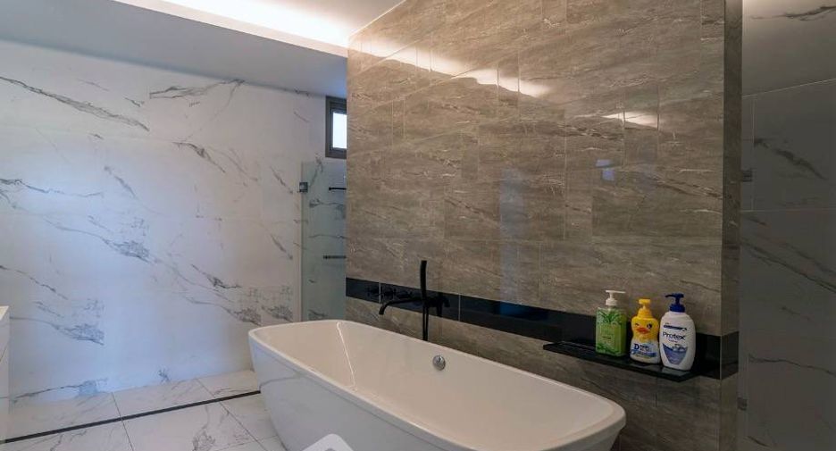 For rent 2 bedrooms condo in Bang Sue, Bangkok
