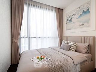 For rent 3 bedrooms condo in Pathum Wan, Bangkok