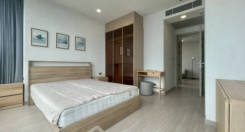 Condo en alquiler de 2 habitaciones en Huai Khwang, Bangkok