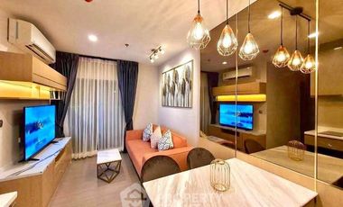 For rent 2 bedrooms condo in Phra Khanong, Bangkok