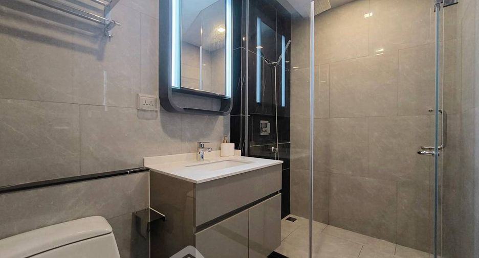 Condo en alquiler de 1 habitaciones en Huai Khwang, Bangkok