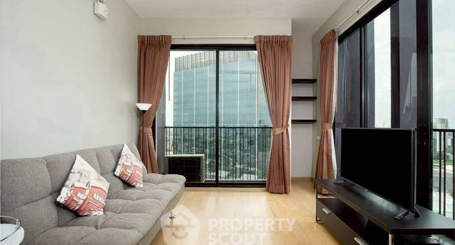 For rent 1 bed condo in Khlong Toei, Bangkok