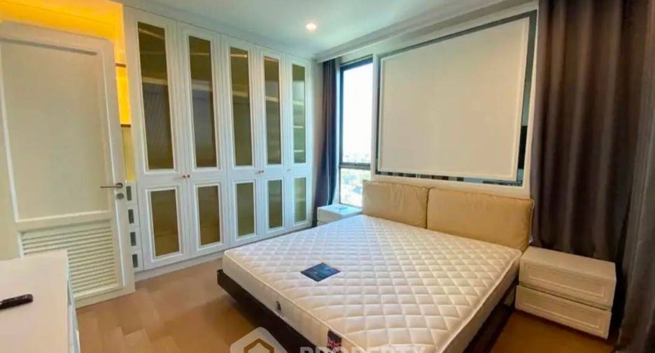 For rent 3 bedrooms condo in Watthana, Bangkok
