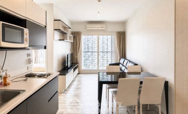 For rent 2 bedrooms condo in Thon Buri, Bangkok