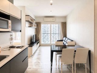 For rent 2 bedrooms condo in Thon Buri, Bangkok