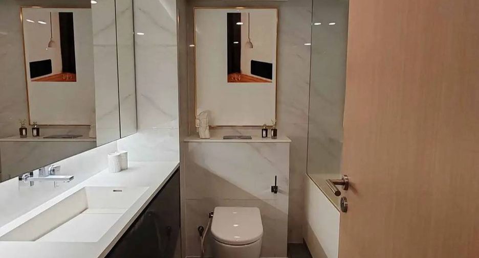 For rent 1 bed condo in Huai Khwang, Bangkok