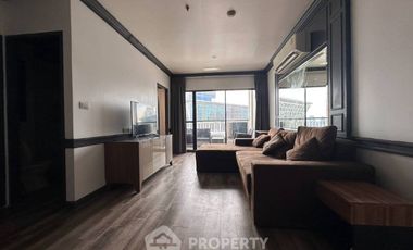 For rent 2 bedrooms condo in Pathum Wan, Bangkok