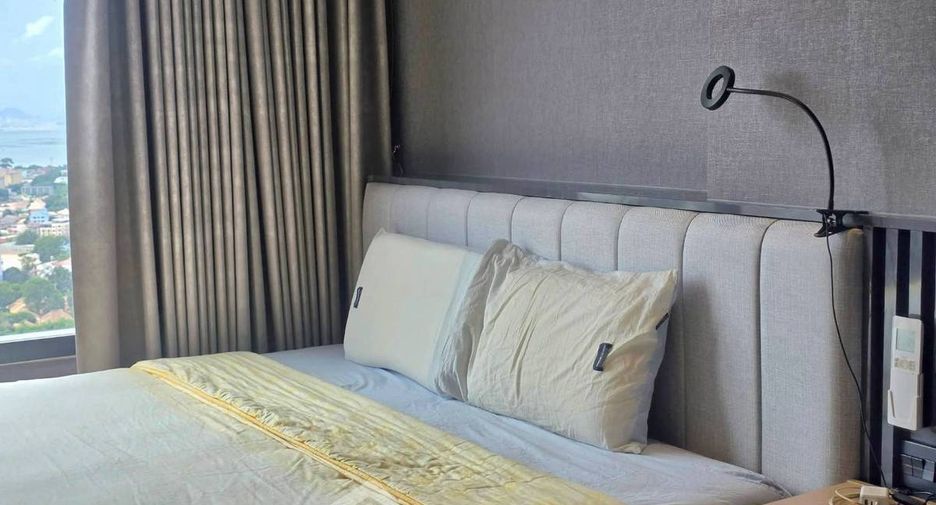 For rent 3 bedrooms condo in Bang Lamung, Chonburi