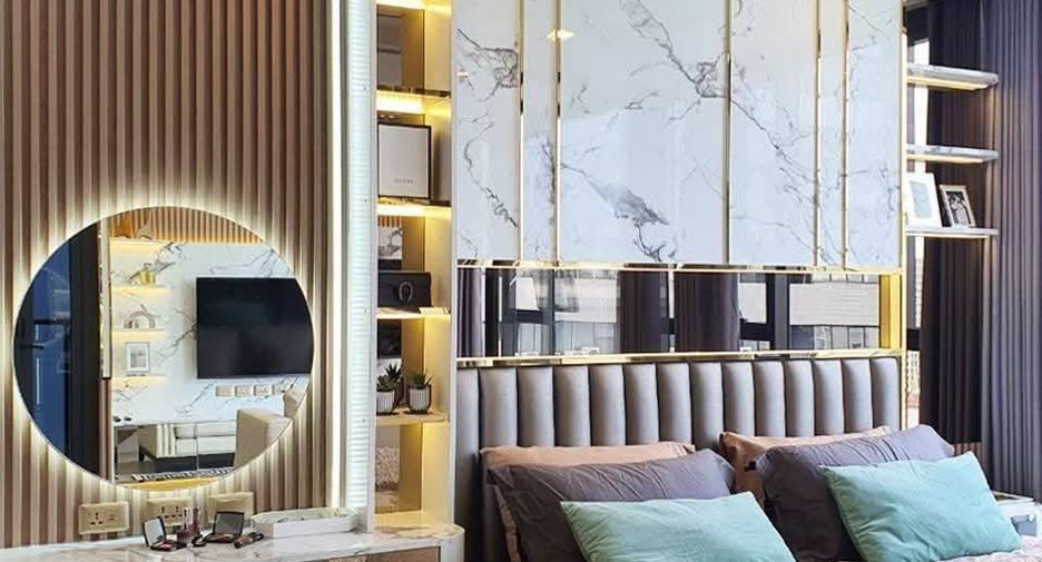 Condo en alquiler de 1 habitaciones en Huai Khwang, Bangkok