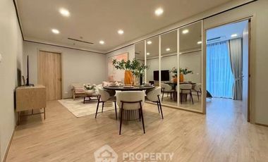 For rent 2 bedrooms condo in Ratchathewi, Bangkok