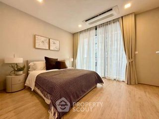 For rent 2 bedrooms condo in Ratchathewi, Bangkok