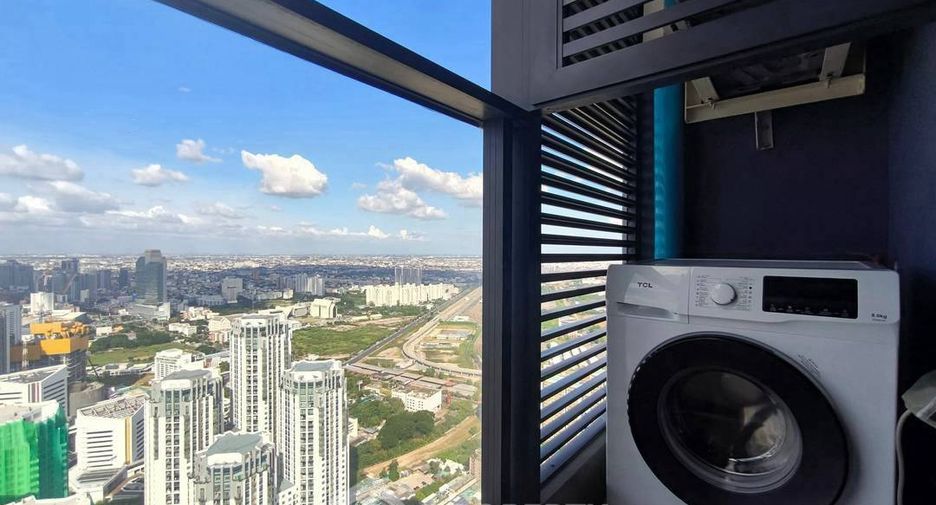 Condo en alquiler de 1 habitaciones en Huai Khwang, Bangkok