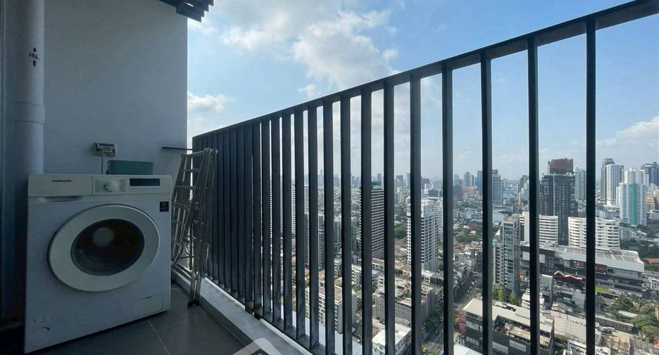 For rent 1 bed condo in Watthana, Bangkok