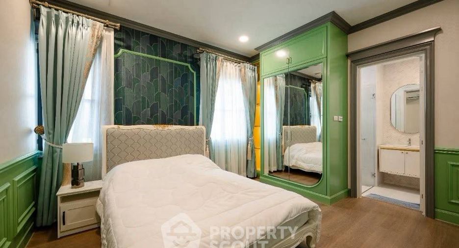 For rent 4 bedrooms house in Saphan Sung, Bangkok