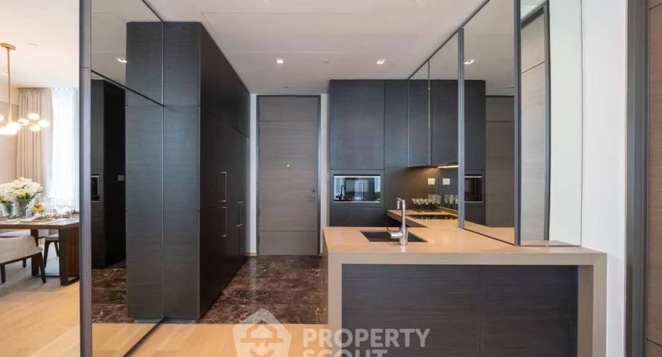 Wohnung zur Miete mit 2 Zimmer in Pathum Wan, Bangkok