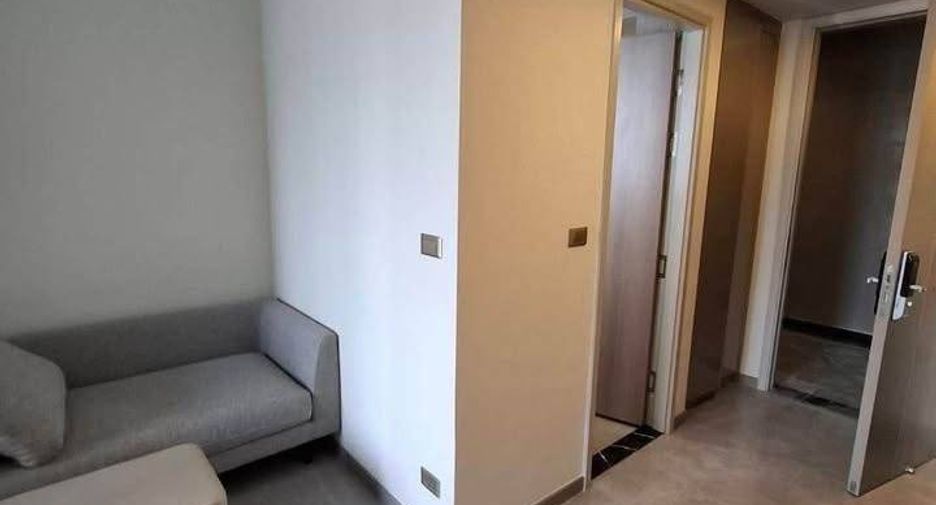 Condo en alquiler de 1 habitaciones en Huai Khwang, Bangkok