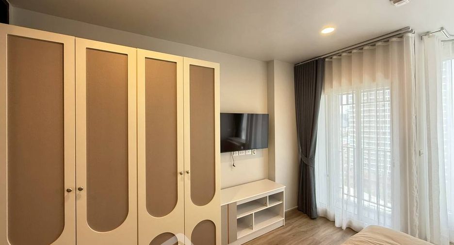 Condo en alquiler de 1 habitaciones en Khlong Toei, Bangkok