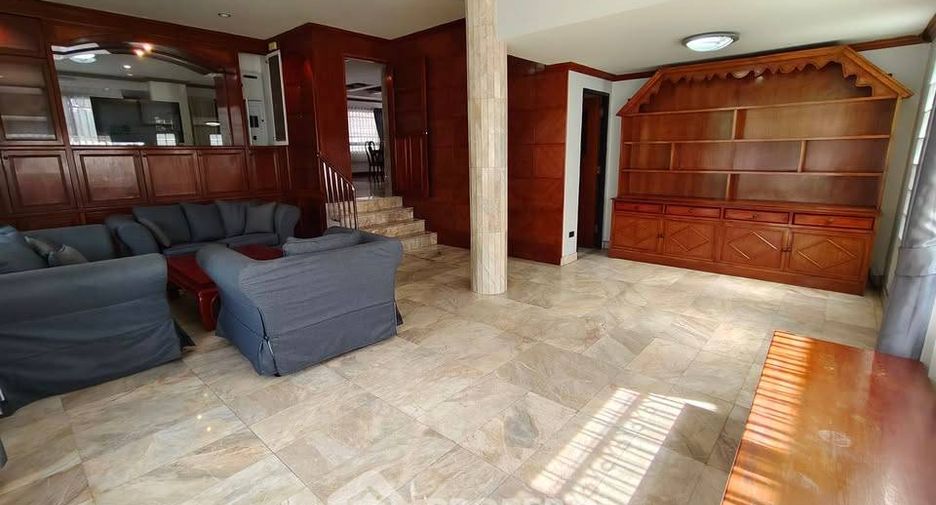 For rent 6 bedrooms house in Bang Lamung, Chonburi