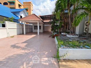 For rent 6 bedrooms house in Bang Lamung, Chonburi