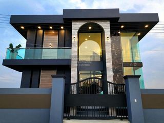 For sale 4 ベッドルーム house in Mueang Nakhon Pathom, Nakhon Pathom