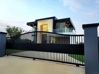 For sale 4 ベッドルーム house in Mueang Nakhon Pathom, Nakhon Pathom