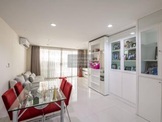 Casa adosada en venta de 4 habitaciones en Prawet, Bangkok