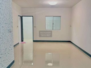 For sale 3 bedrooms townhouse in Sai Noi, Nonthaburi