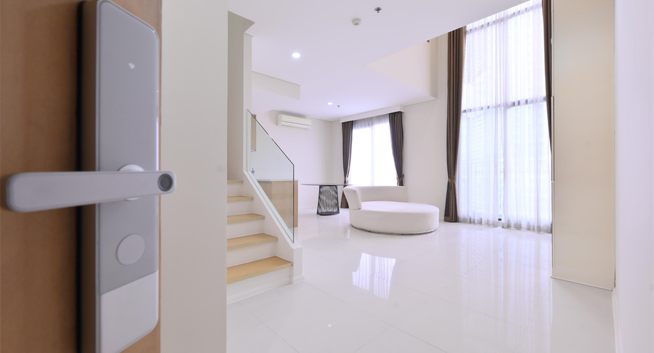 Condo en alquiler de 1 habitaciones en Watthana, Bangkok