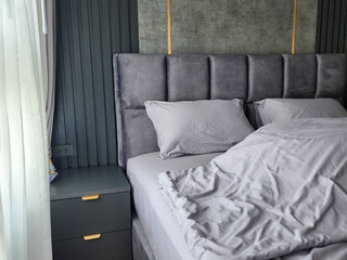 For rent 2 bedrooms condo in Huai Khwang, Bangkok