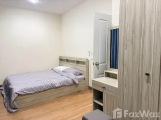 For rent 4 bedrooms townhouse in Mueang Chiang Mai, Chiang Mai