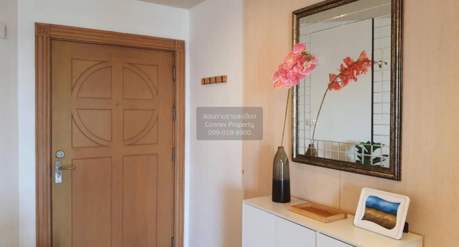 For rent 3 bedrooms condo in Bang Kho Laem, Bangkok