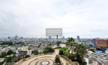 For rent 3 bedrooms condo in Bang Kho Laem, Bangkok
