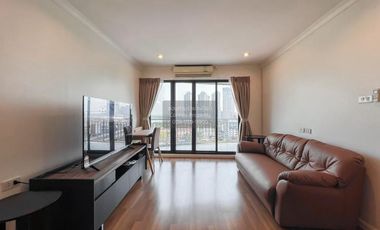Wohnung zur Miete mit 3 Zimmer in Yan Nawa, Bangkok