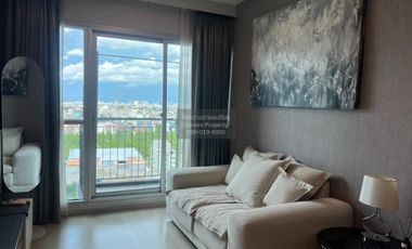 For rent 2 bedrooms condo in Huai Khwang, Bangkok